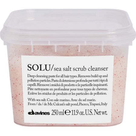 Solu Sea Salt Scrub Cleanser 250ml